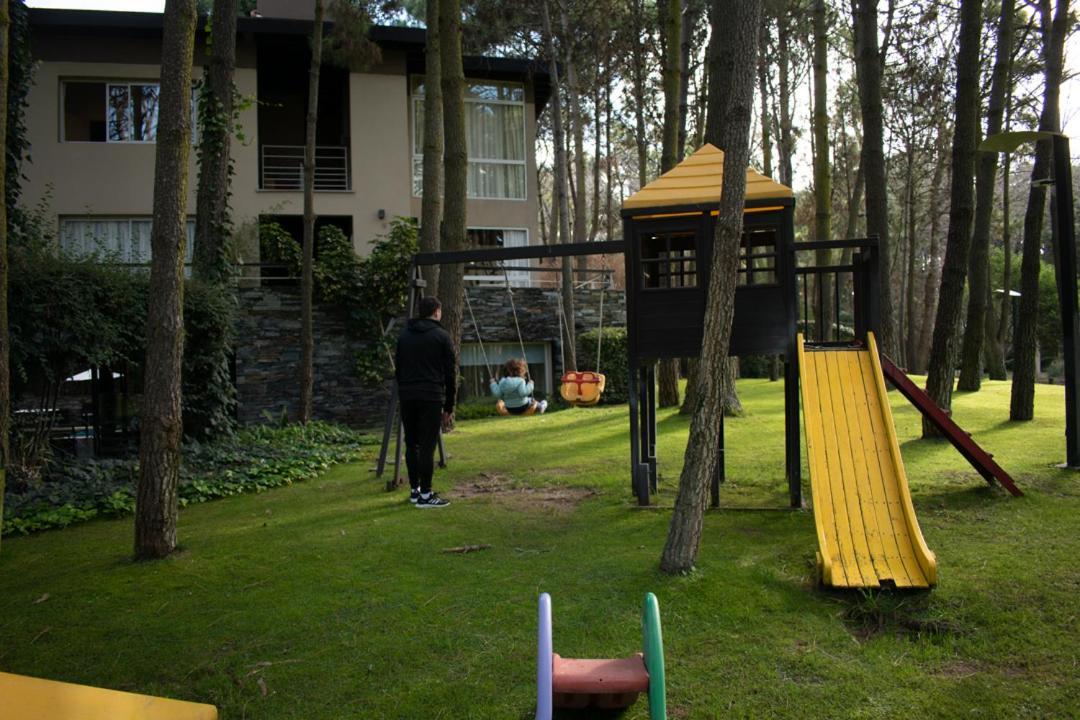 Aparthotel Sonidos Del Bosque à Mar de Las Pampas Extérieur photo